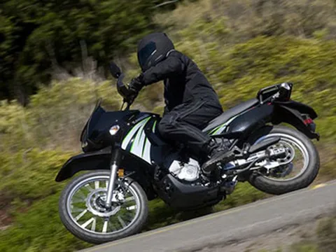 Kawasaki KLR 650 2009 - Chiếc xe lưỡng dụng