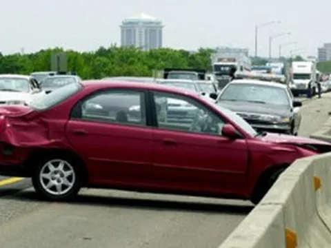 Lái xe và những thời khắc nguy hiểm 