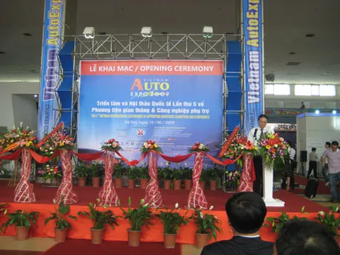 Auto Expo 2009 tưng bừng khai cuộc