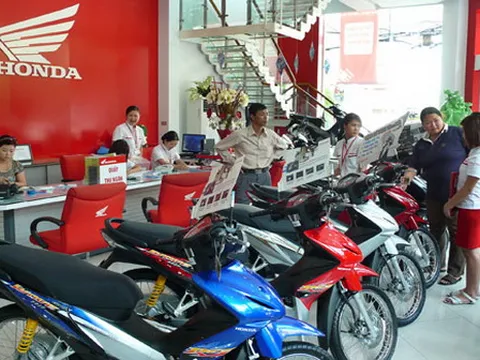 Giá xe máy tại TPHCM không rẻ như Hà Nội