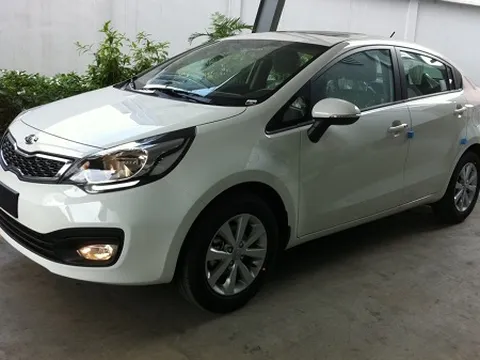 Kia Rio sedan đã có mặt ở Việt Nam