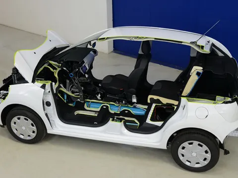 Peugeot Citroen sắp có xe chạy bằng không khí