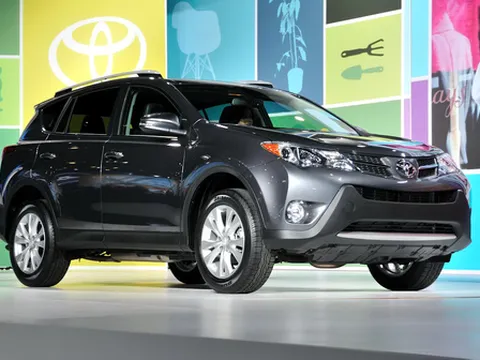  Thêm ảnh chính thức Toyota RAV4 2013