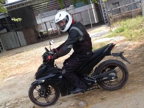 Yamaha Exciter 150 FI lộ hình rõ nét