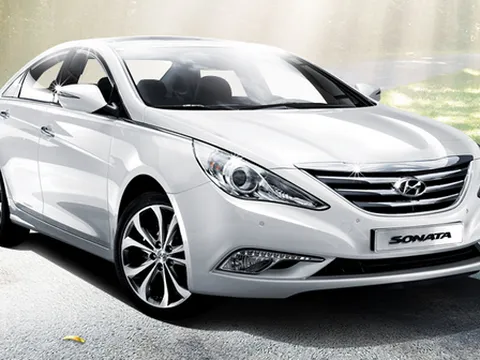 Có giá Hyundai Sonata 2013 tại Việt Nam