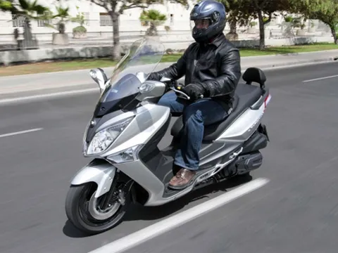 SYM trình làng xe ga GTS 125 đời 2012
