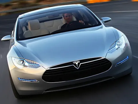 Xe điện Tesla S đã sẵn sàng lăn bánh