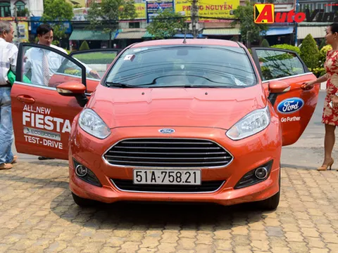 Ford VN tổ chức "Lái thử-trúng Fiesta 2014"