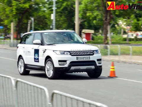 Trải nghiệm Range Rover Sport 2014 tại TP.HCM