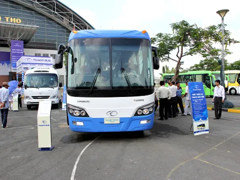 THACO ra mắt hàng loạt xe bus mới