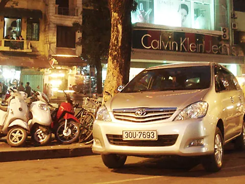 Xe MPV tại VN: Cuộc cạnh tranh khốc liệt (Phần 1)