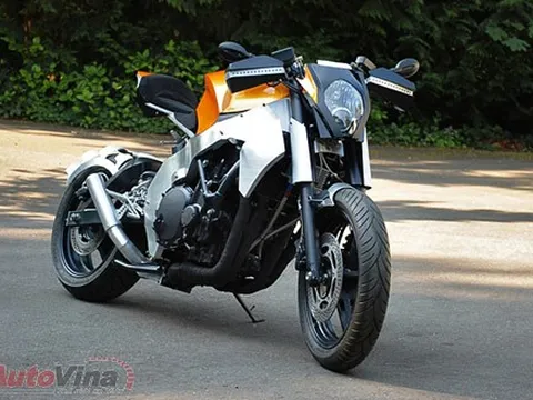 'Lột xác' cho Honda CBR 1000F 