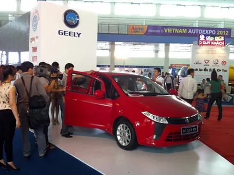 Vietnam AutoExpo 2012: Không làm thì tốt hơn