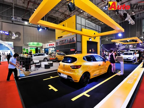 [VMS 2013] Renault Koleos, Latitude, Megane