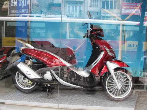 Beverly – Xe tay ga cao cấp nhất của Piaggio