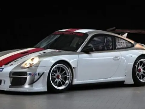 Cận cảnh Porsche 911 GT3 R 2012