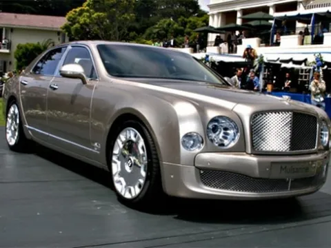 Bentley chính hãng sắp đến Việt Nam