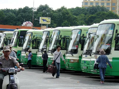 Xe buýt: Giá “lên”, chất lượng tới đâu?