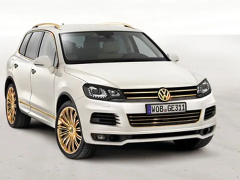 Ngỡ ngàng trước Touareg SUV mạ vàng