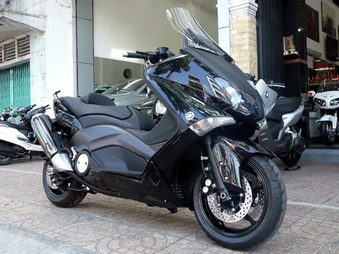 Yamaha T-Max 530 2013 đã về Việt Nam