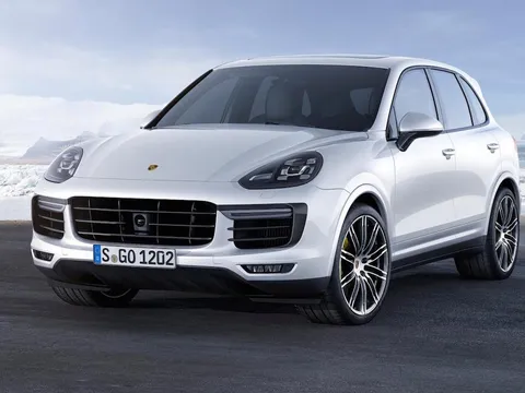 [NAIAS 2015] Porsche Cayenne Turbo S 2015