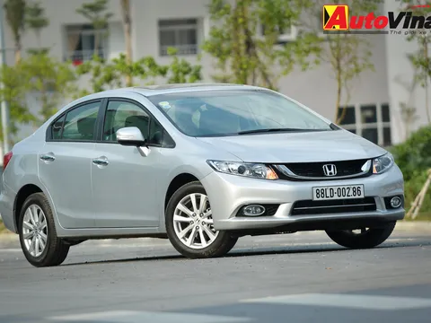 Honda Civic 2015: Khẳng định chỗ đứng