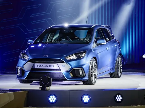 Ford Focus RS 2015: phiên bản Focus thể thao nhất, "ngầu" nhất