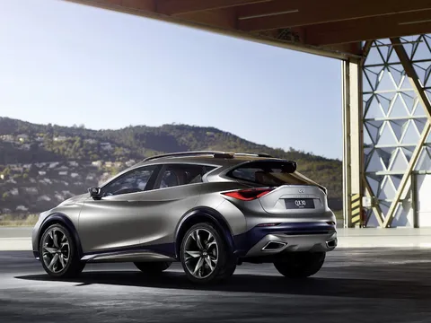 Mercedes GLA sắp có đối thủ từ Infiniti