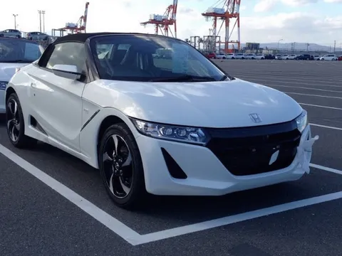 Lộ diện xe thể thao mui trần giá rẻ của Honda
