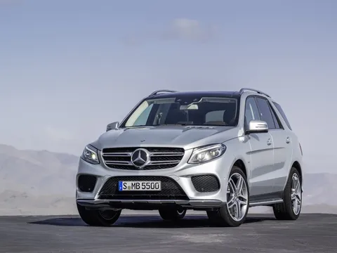 Mercedes chính thức ra mắt GLE