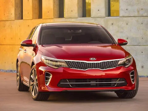 Kia Optima mới lộ diện thiết kế đầy hấp dẫn