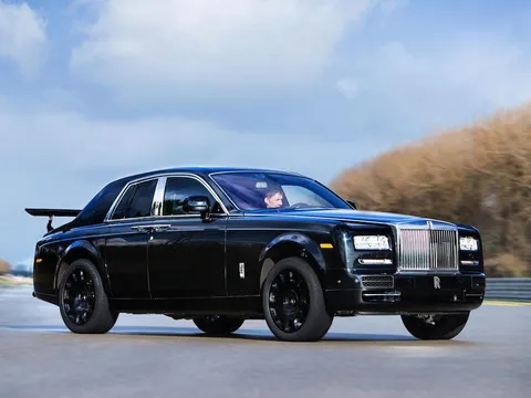 Rolls-Royce "hé lộ" thêm chi tiết vê dự án SUV Cullinnan