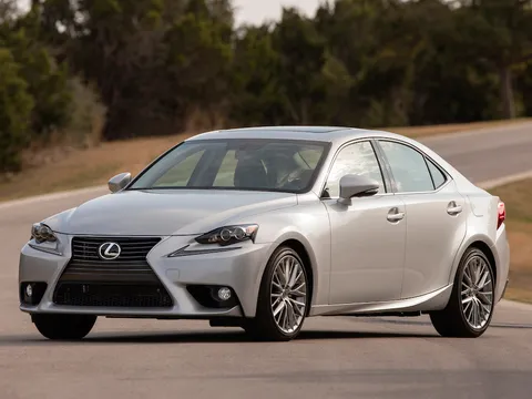 Lexus IS 250 sắp bị "khai tử", nhường chỗ cho IS 200t