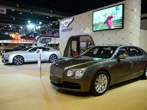 Lý lẽ của những chiếc xe triệu đô