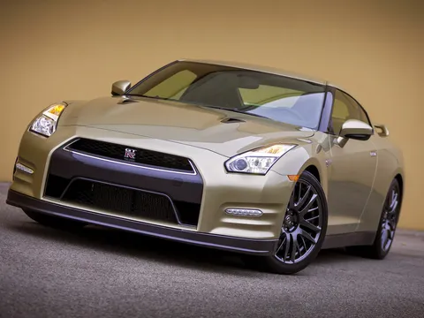 Nissan tiết lộ thông tin chi tiết về siêu xe GT-R đặc biệt
