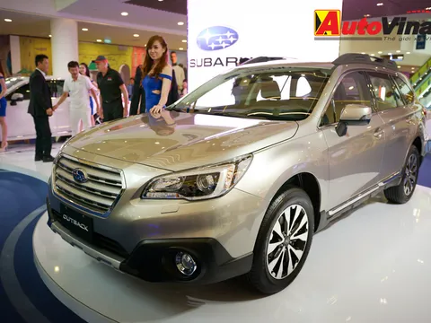 Subaru Outback 2015 và Legacy 2015 ra mắt tại TP.HCM