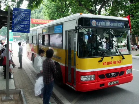 TP.HCM gắn camera chống móc túi và sàm sỡ trên xe buýt