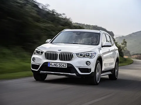 BMW X1 thế hệ 2 khác gì thế hệ đầu tiên?