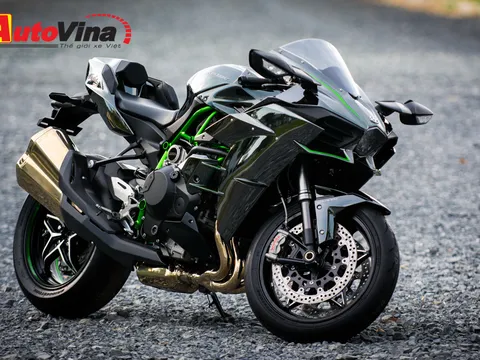 Kawasaki Ninja H2: Siêu mô tô tiền tỷ đẳng cấp nhất Việt Nam