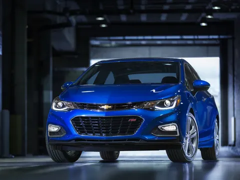Ngắm diện mạo quá sức quyến rũ của Chevrolet Cruze 2016 thế hệ mới