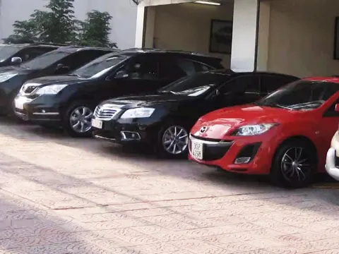 Thị trường ô tô tăng mạnh nửa đầu năm 2015