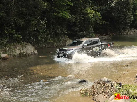 Lên rừng, xuống biển cùng Mitsubishi Triton 2015