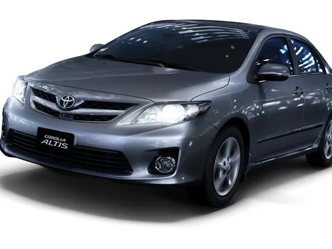 Túi khí Toyota Vios và Altis ở Việt Nam có thể gây nguy hiểm