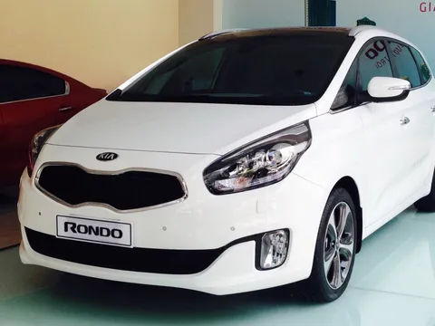 THACO công bố giá ưu đãi mới cho Kia Rondo 