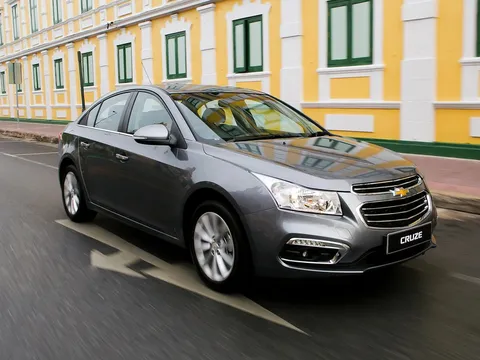 Cruze 2015: bản nâng cấp cuối cùng của thế hệ hiện tại