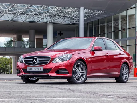 E-Class Edition E sẽ ra mắt tại Mercedes-Benz Fashion Week 2015