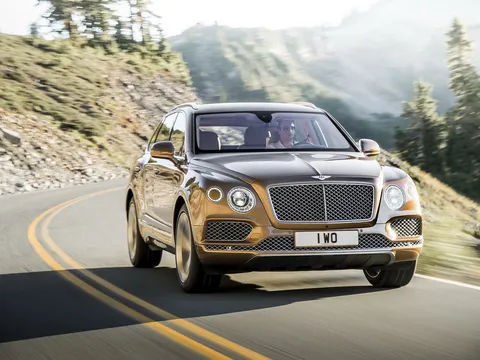 Lộ diện người sở hữu chiếc Bentley Bentayga đầu tiên trên thế giới
