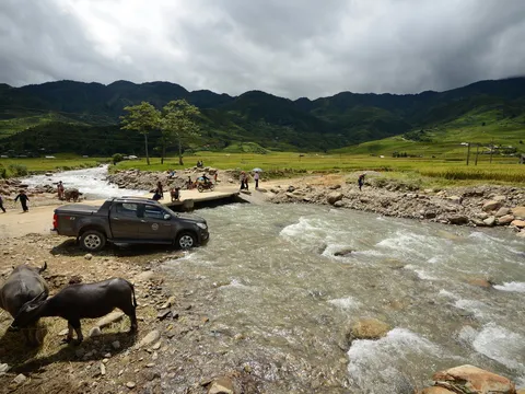 Khám phá Mù Cang Chải mùa lúa chín cùng Chevrolet Colorado 