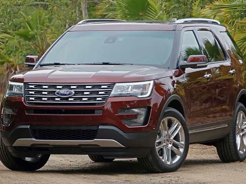 Ford Explorer 2016 đổi mới toàn diện