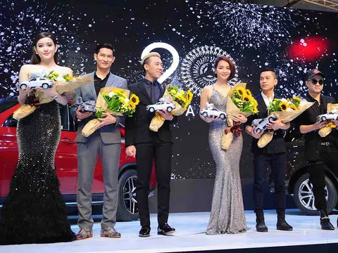 [VMS 2015] Gian hàng thời thượng của Mercedes-Benz